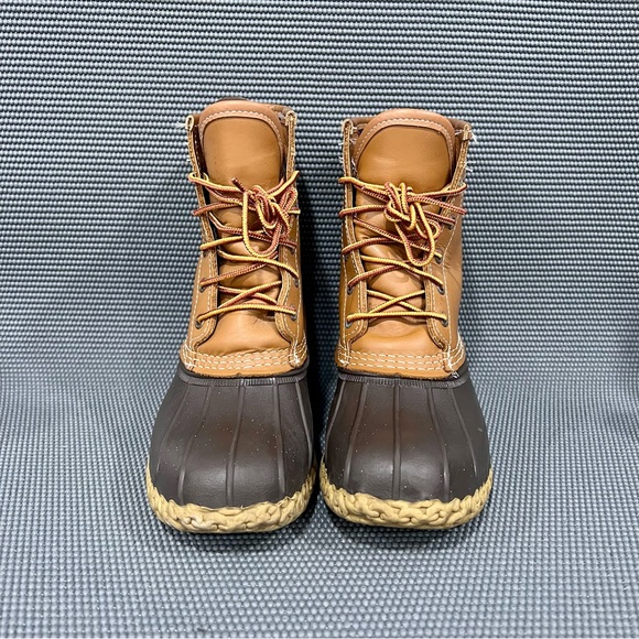 LL Bean Classic Bean Boot GoreTex Lined Womens Leather Waterproof Duck Boot Sz 8 - Picture 2 of 11